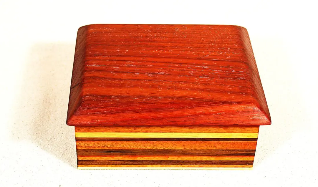 Small Box 2026.08